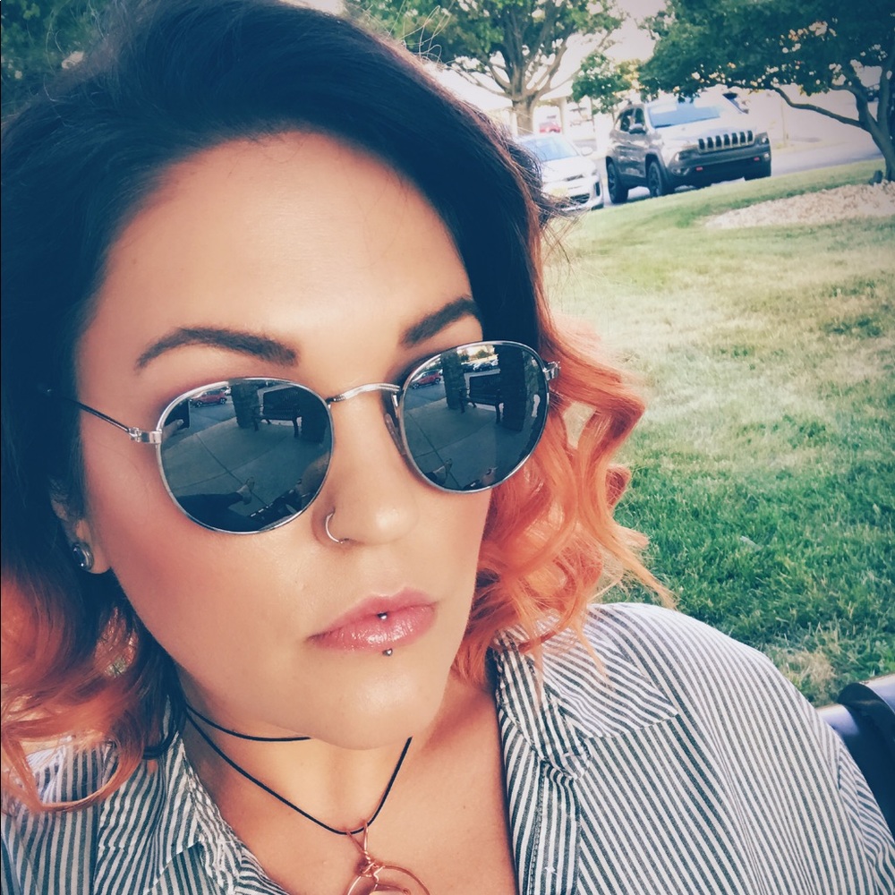 Meet your Posher, Katie
